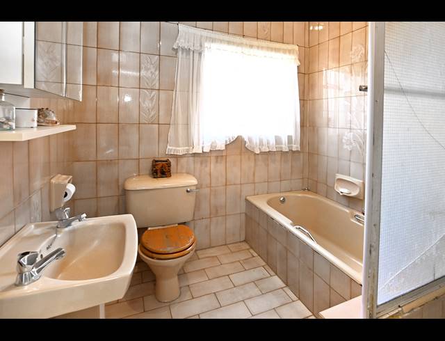 30,515M² SMALLHOLDING FOR SALE IN KYALAMI AH